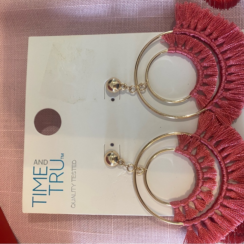🛍️SALE…Time and Tru Earring Collection - multiple colors and styles - Picture 8 of 10